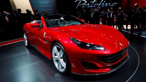 Ferrari принимает криптовалюту за свои спорткары в США